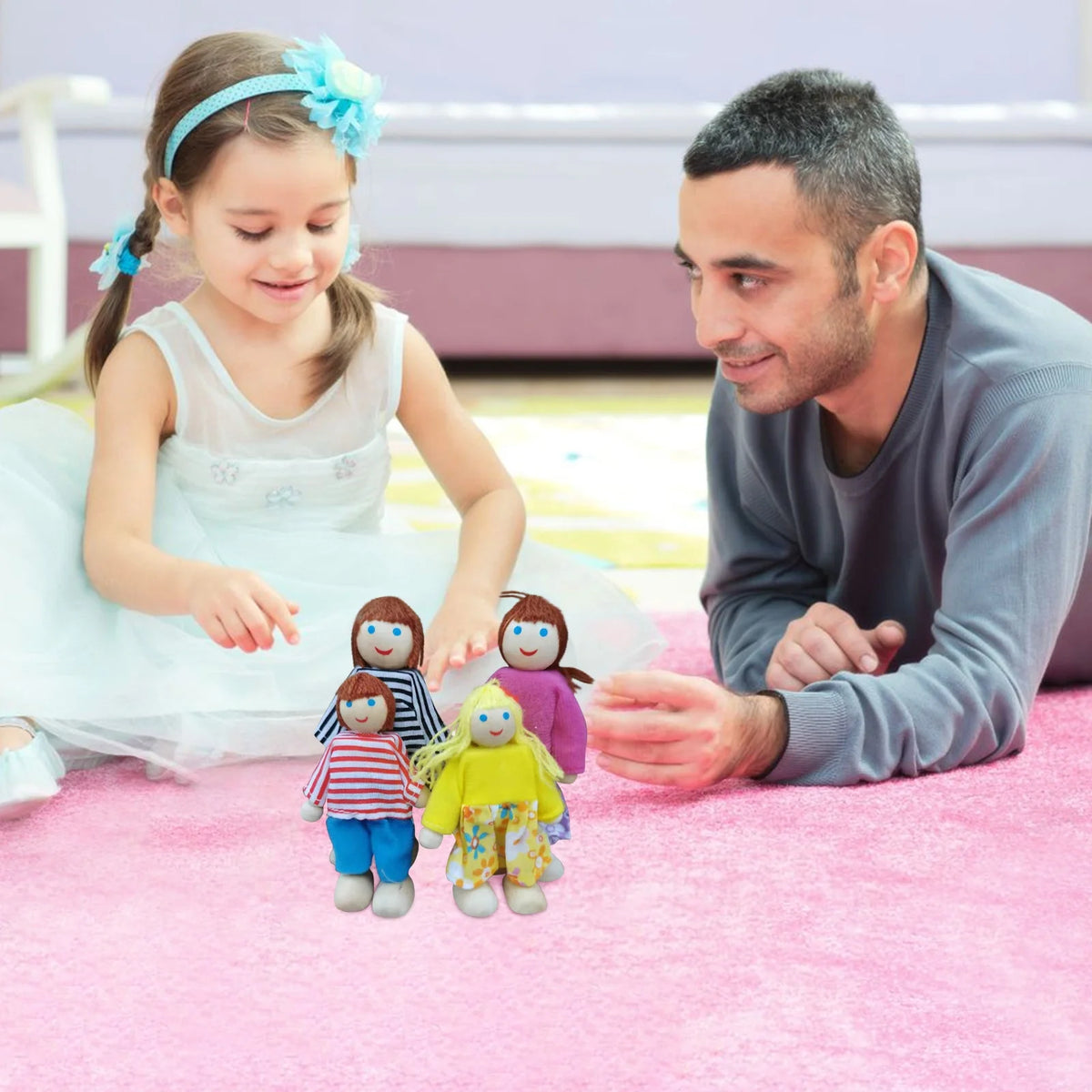 Dolls House 4 People Set Doll Toy R954