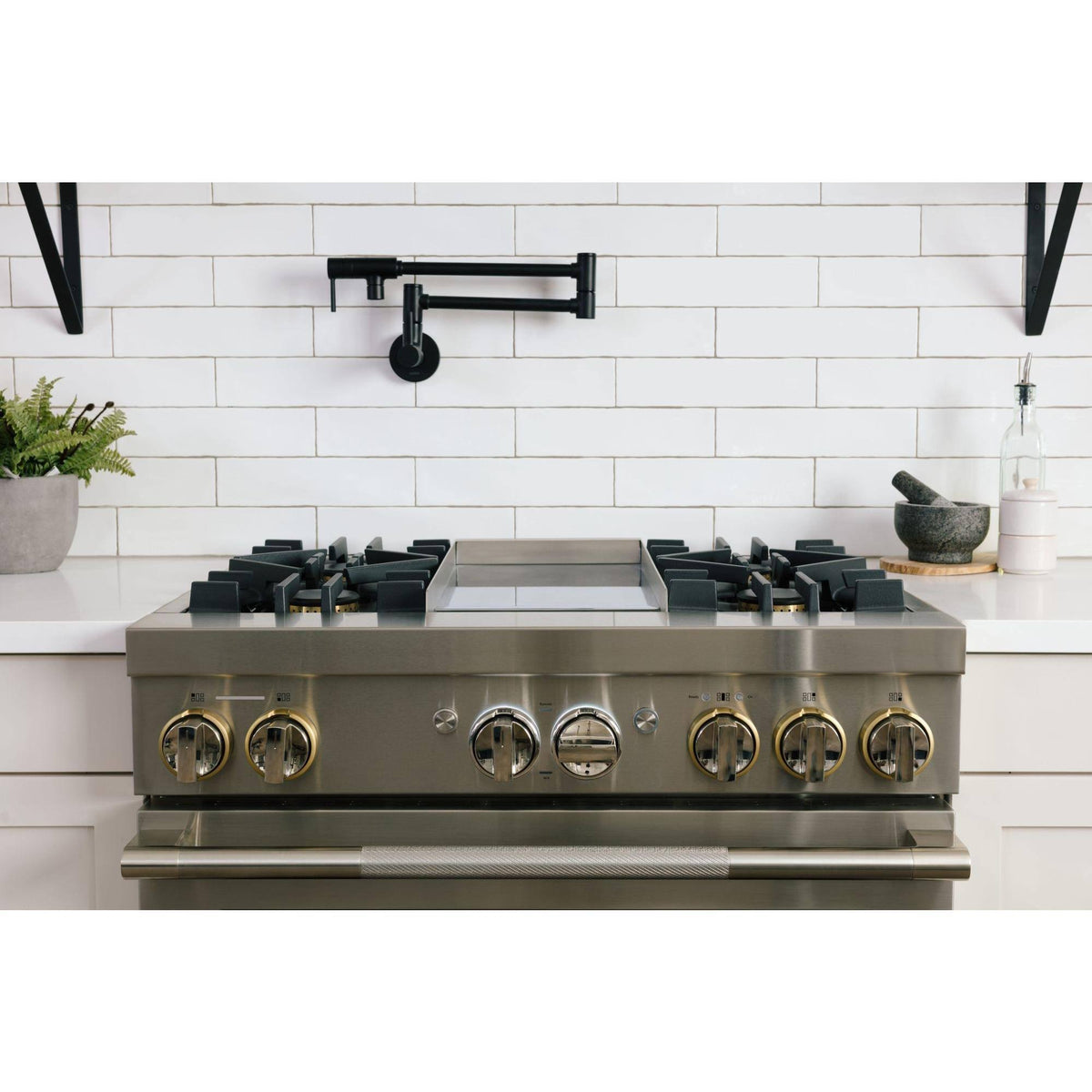 Chrome Two-Handle Kitchen Faucet L481