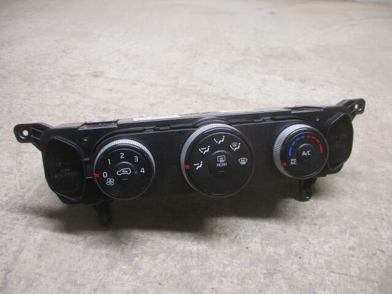 OEM Climate AC Heater Temperature Control N9081