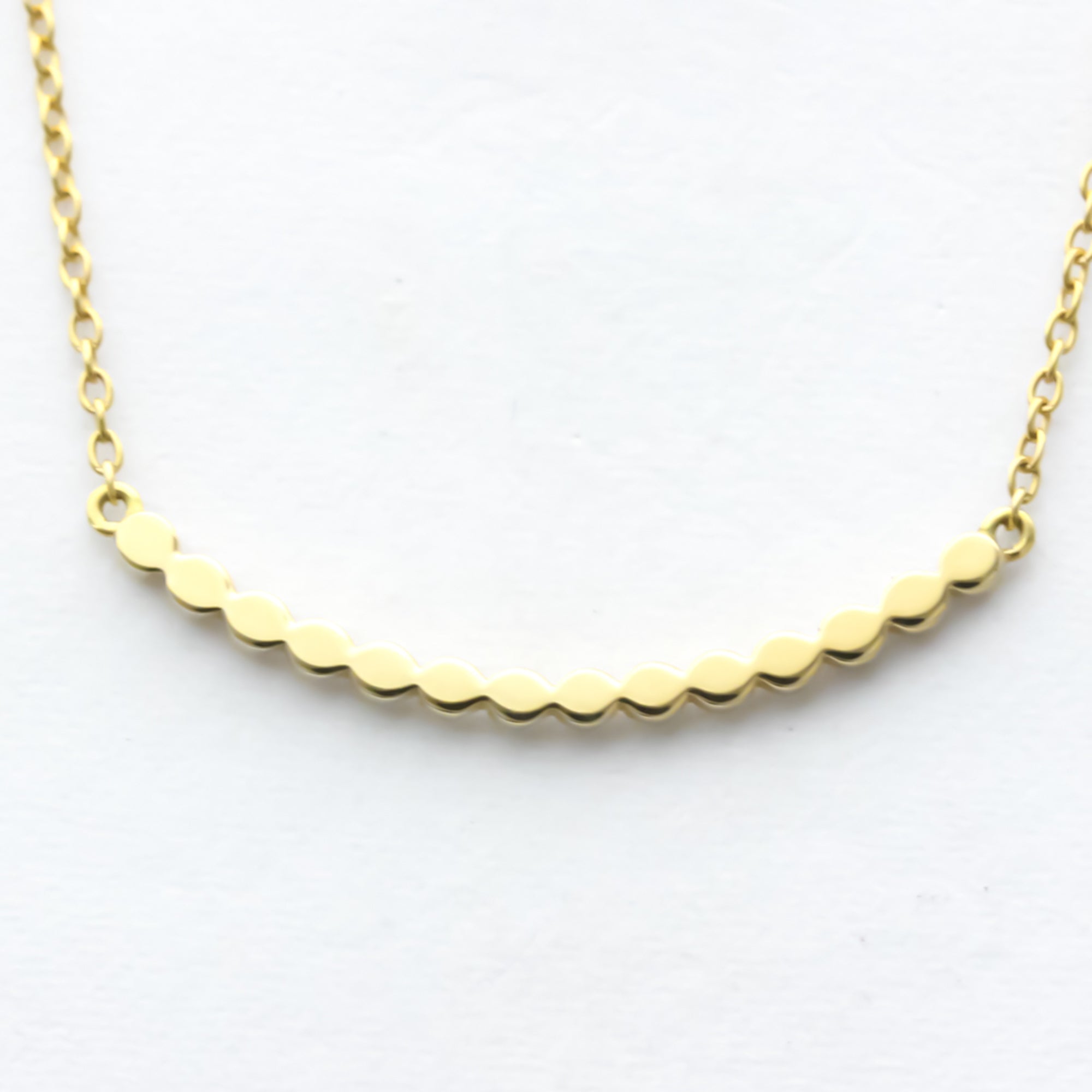 Yellow Gold Diamond Pendant Necklace T94234