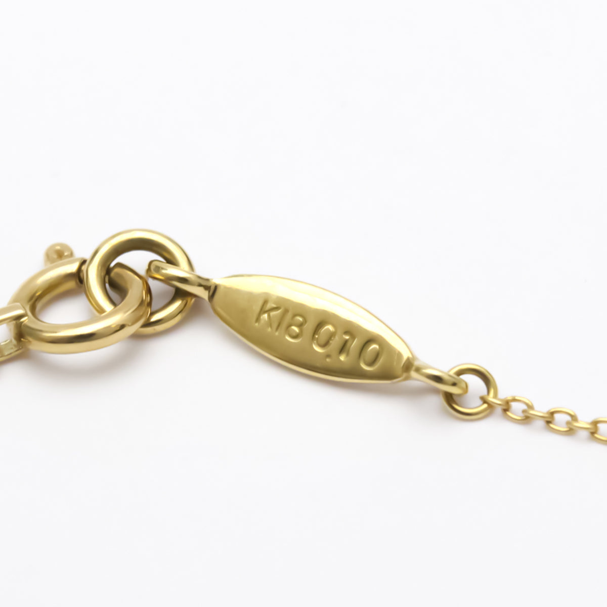 Yellow Gold Diamond Pendant Necklace T94234