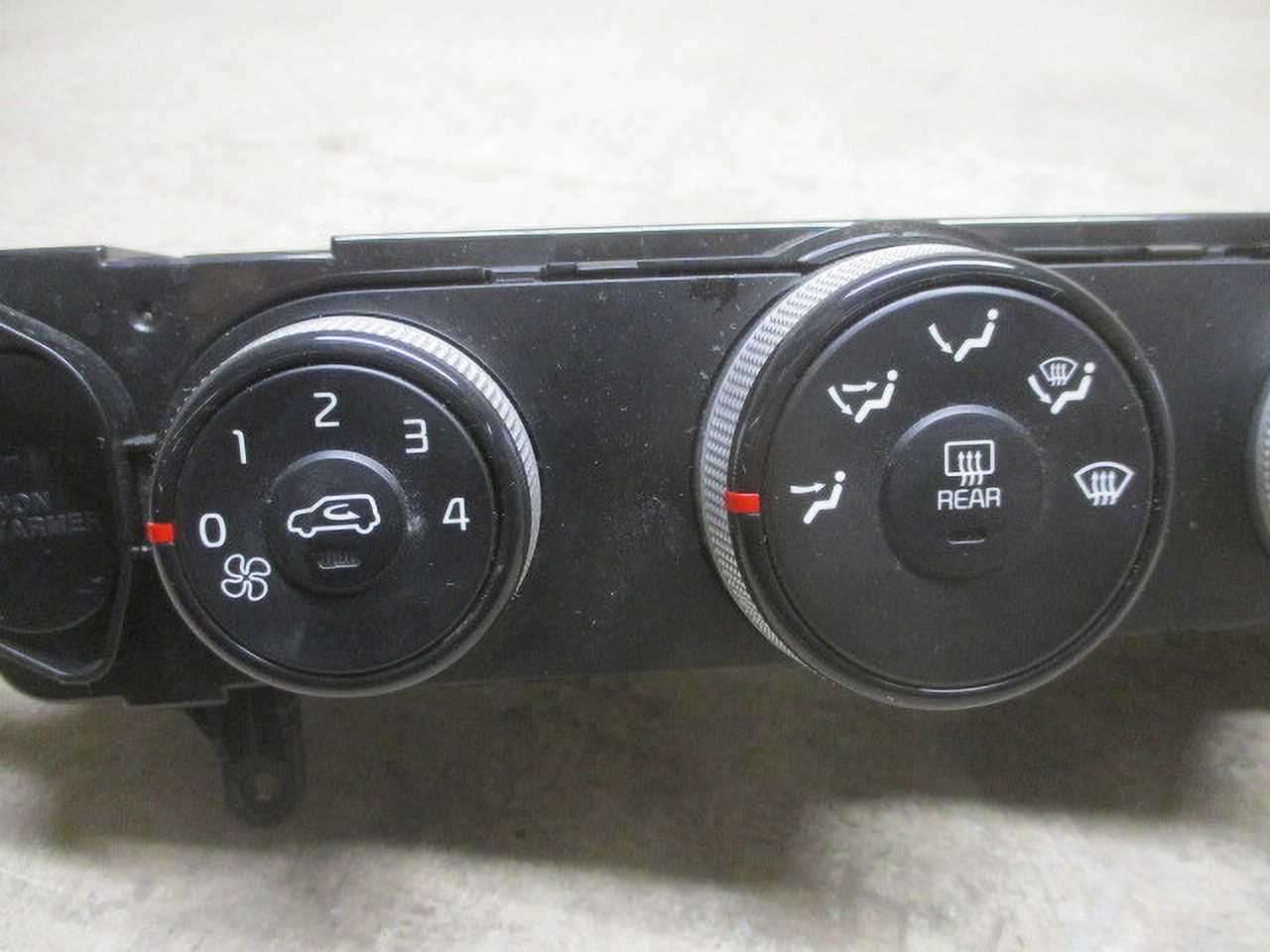 OEM Climate AC Heater Temperature Control N9081