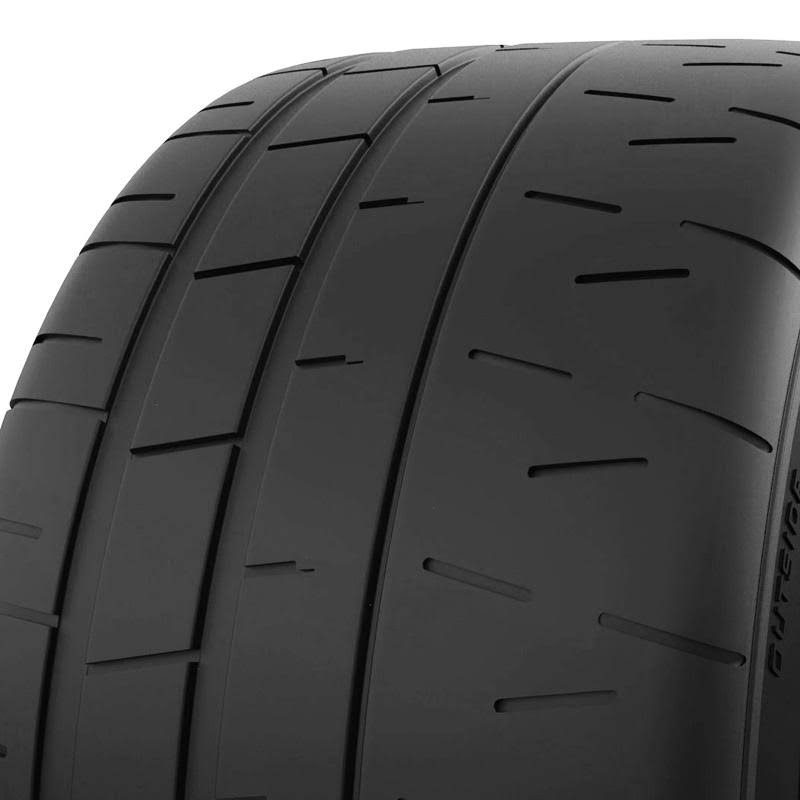 P305/30R19 Summer Tire J9879