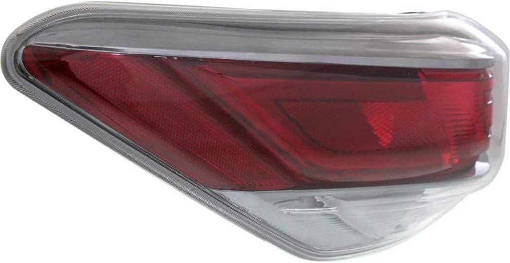 Tail Light Assembly Pair with Bulbs Y269