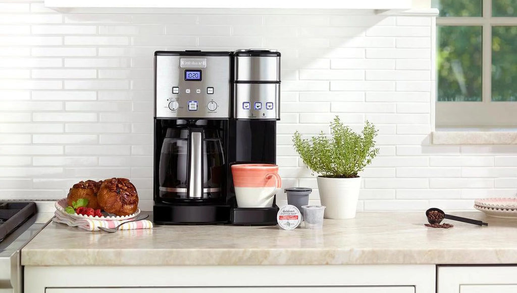 12 Cup Coffeemaker and Single-Serve Brewer B41932