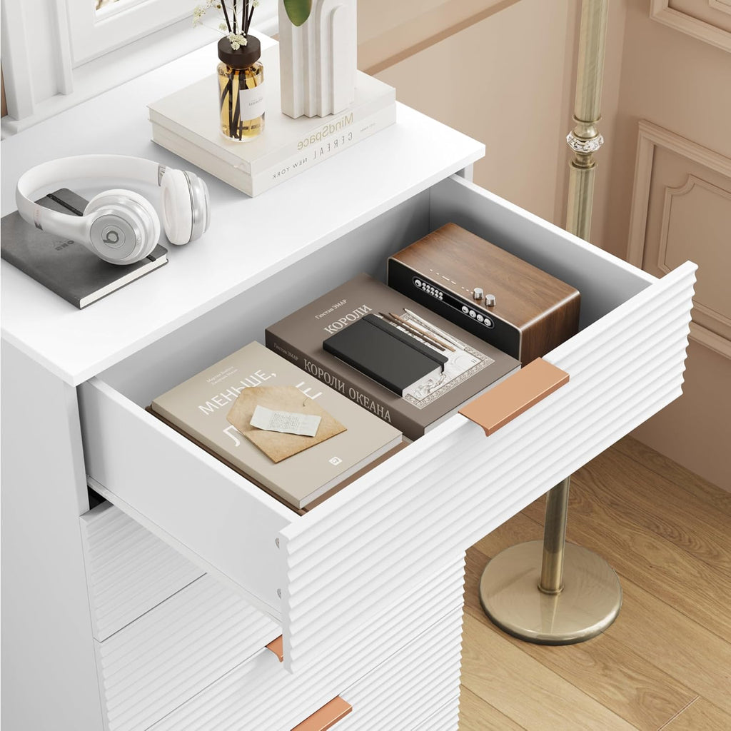 6 Drawer White Dresser Y909