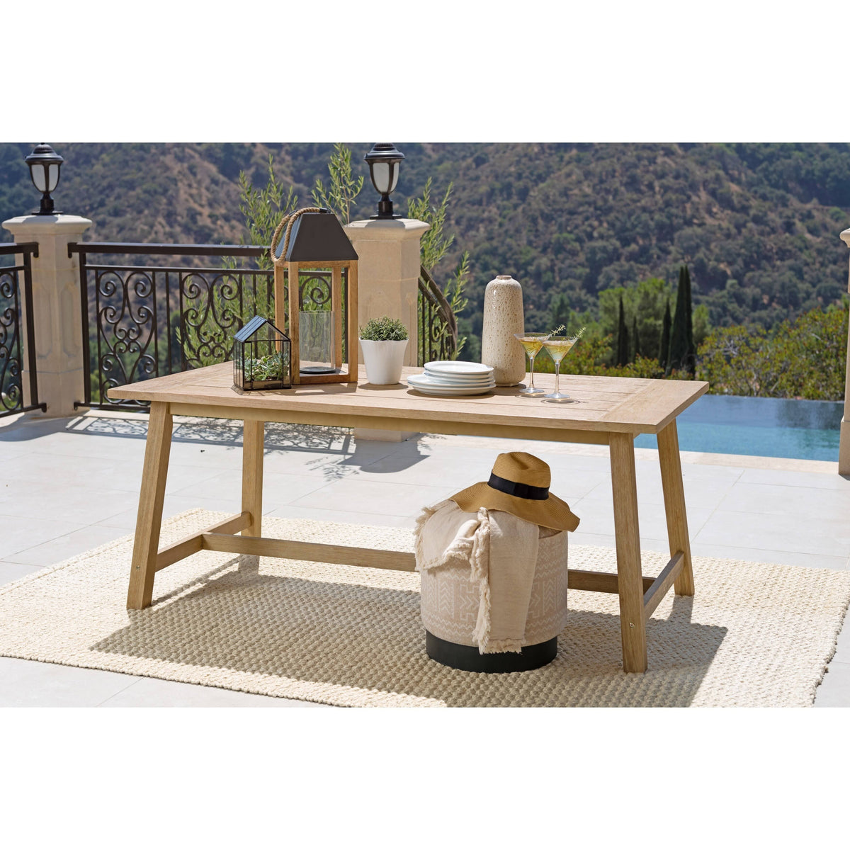 Rectangular Eucalyptus Wood Outdoor Dining Table B2802